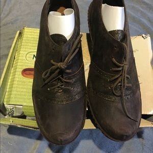 NAOT bronze crazy horse